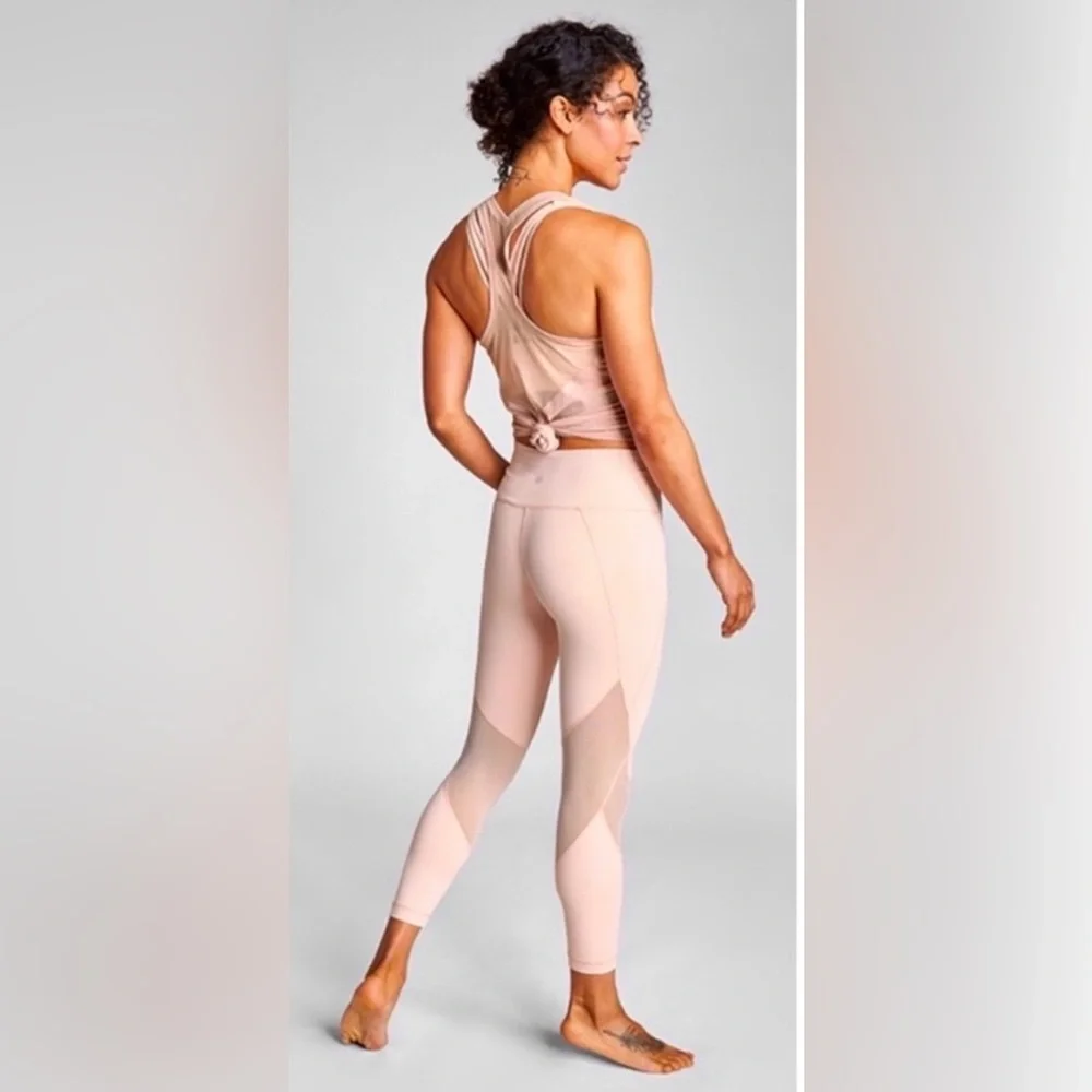 Athleta Eclipse 7/8 High Rise Pink Leggings - Picture 2 of 7